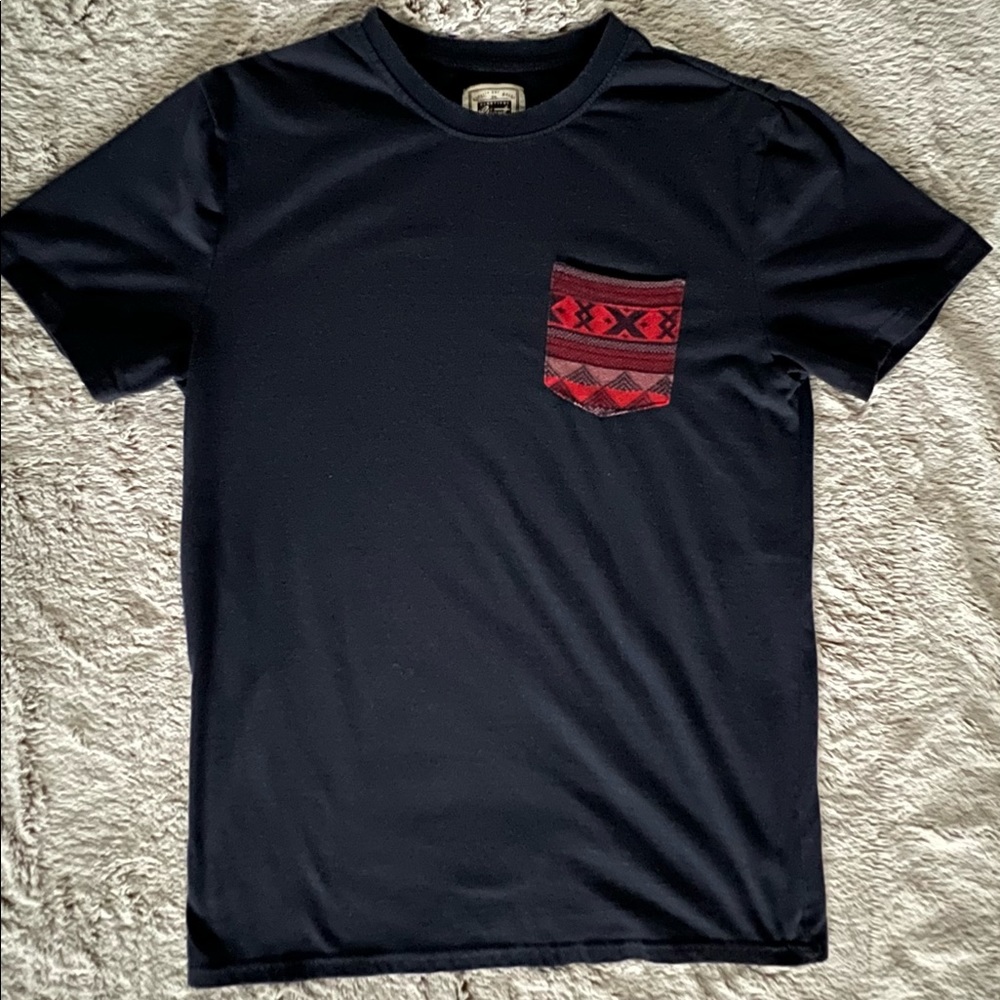 Beautiful Giant Men’s Crew Neck Tee (M)